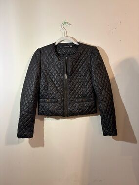 Forever 21 quilted jacket Women’s small black faux leather full zip front pocket